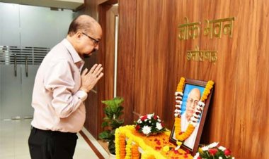 राज्यपाल श्री डेका ने सरदार वल्लभ भाई पटेल की जयंती पर उन्हें किया नमन