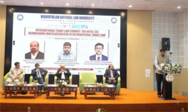 एचएनएलयू में इंटरनेशनल ट्रेड लॉ समिट 2026 का शुभारंभ