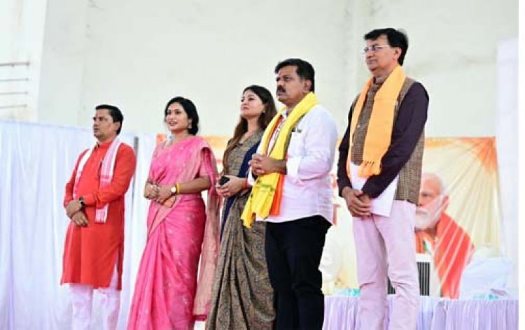 सेवा संकल्प अभियान के तहत कबीरधाम में निकली भव्य सेवा ज्योति यात्रा, उप मुख्यमंत्री विजय शर्मा हुए शामिल