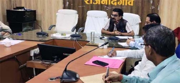 क्वांर नवरात्रि पर डोंगरगढ़ मेला में स्वास्थ्य व्यवस्था के संबंध में निजी अस्पताल संचालकों एवं चिकित्सकों की बैठक संपन्न