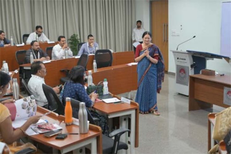 आईआईएम रायपुर में पंजीयन विभाग की दो दिवसीय कार्यशाला संपन्न, प्रशासनिक सुधारों को मिलेगी राष्ट्रीय-अंतर्राष्ट्रीय पहचान